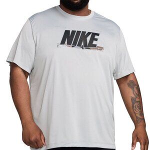 NIKE Men's Logo Fitness T-Shirt